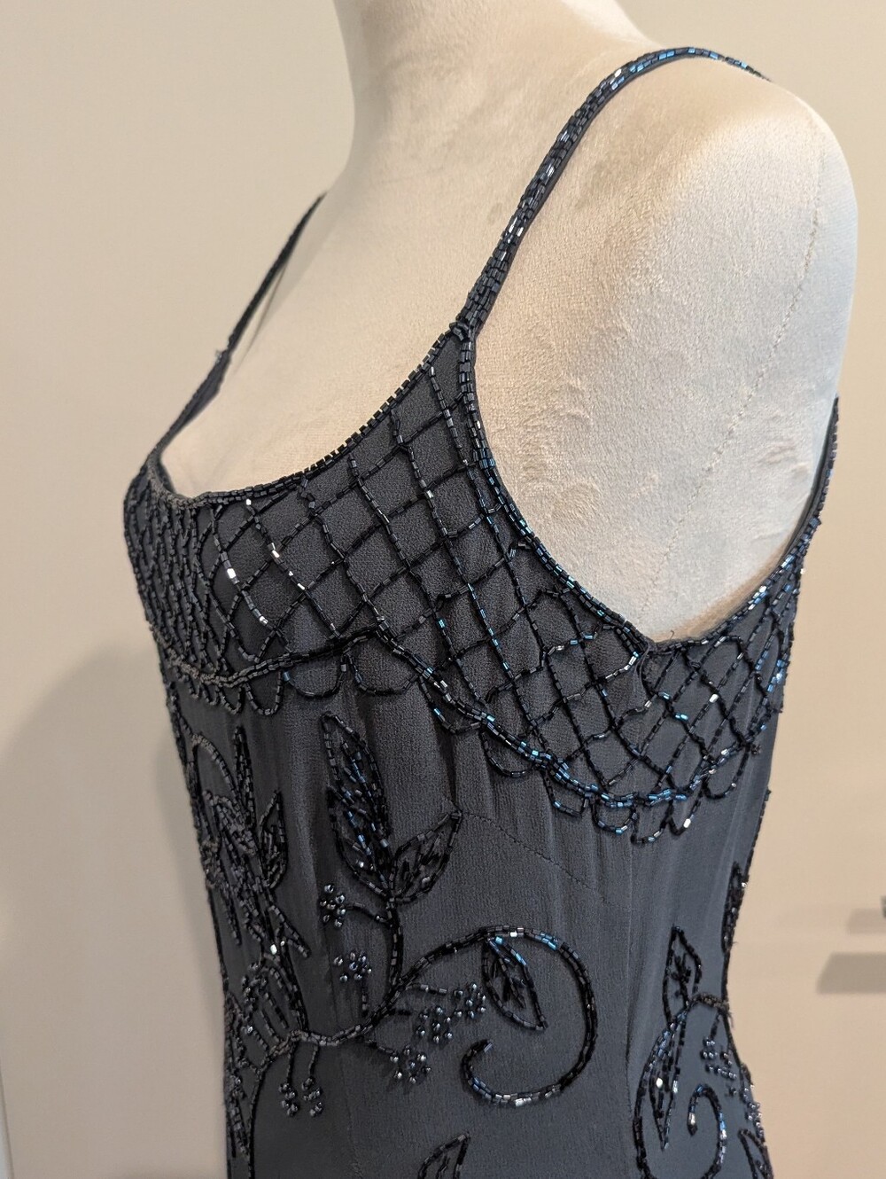 Vintage Y2K Newport News Beaded Black Evening Gown Dress with Shawl Size 8 - Picture 11 of 12